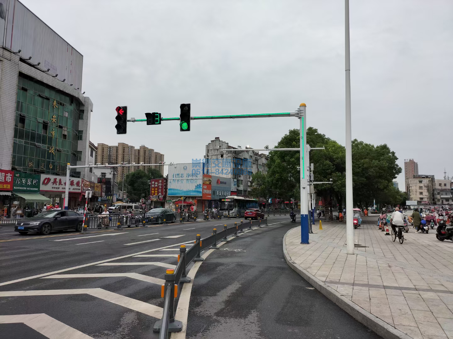 安徽来安网红信号灯